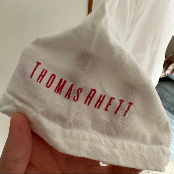 2/$30 || Thomas Rhett Home Team Canadian Tour Tee - Picture 4 of 4